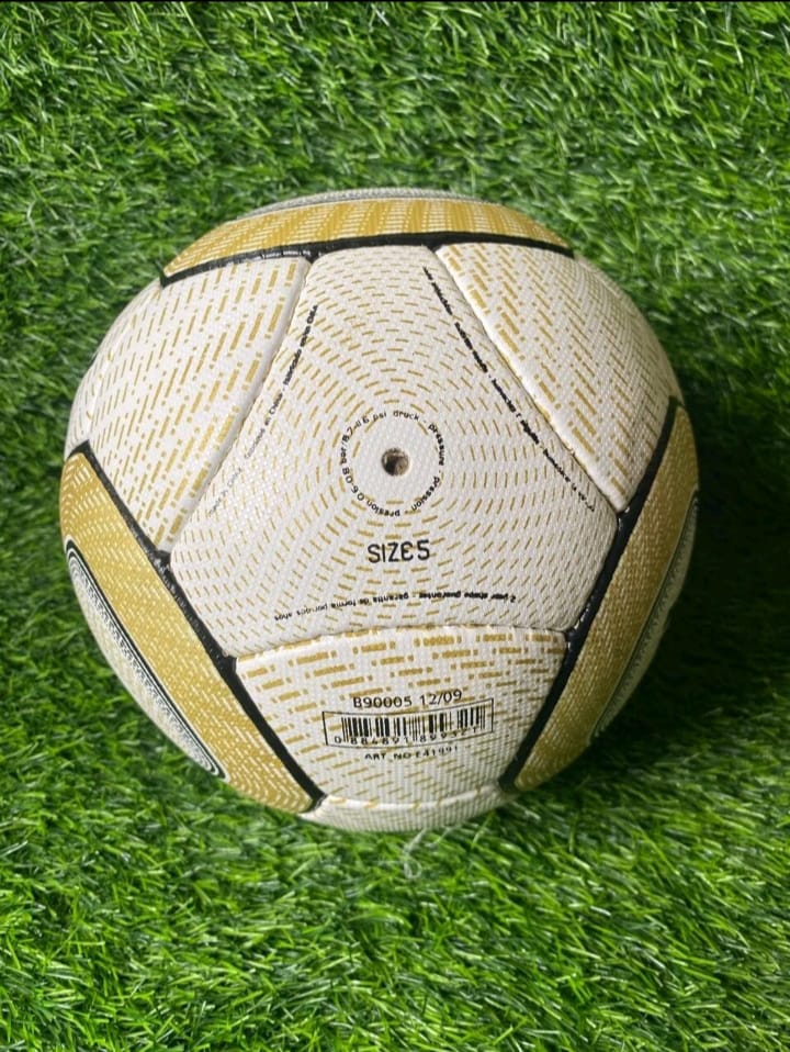 Adidas Jabulani 2010 Official Match Ball – Size 5, Handstitched Sial Sport